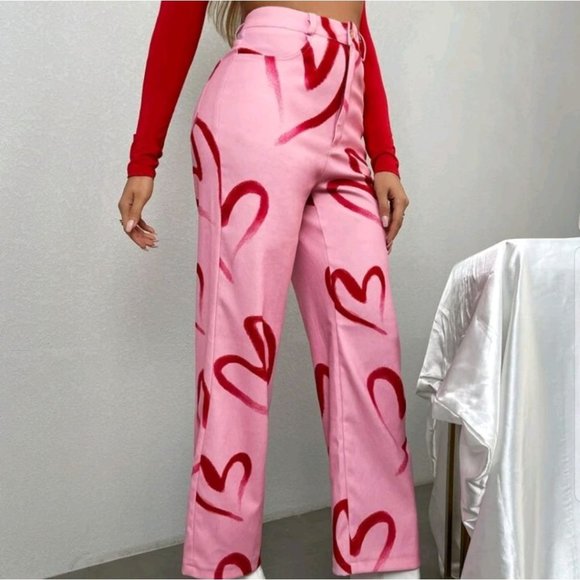 VALENTINE'S "LIPSTICK HEART" PANTS - Picture 5 of 6